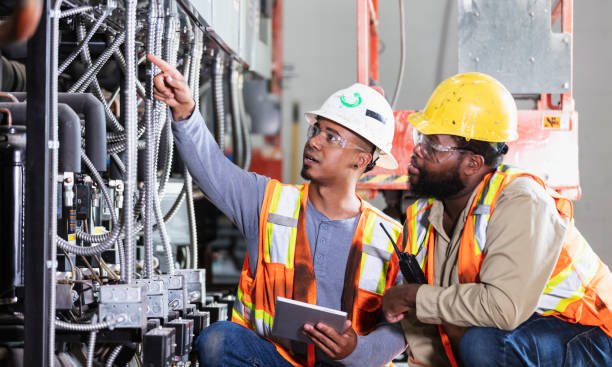 Best Emergency Electrician Near Me  in Knob Noster, MO